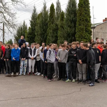 Chlebem i solą powitała społeczność ZSE-E w Radomsku nowego-starego dyrektora