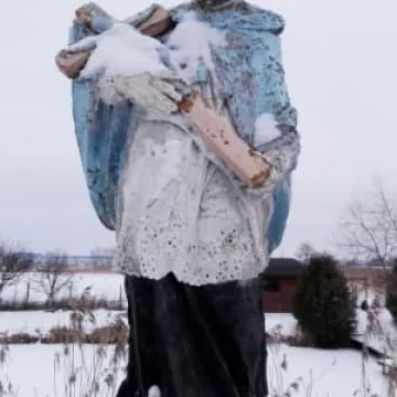 Rzeźba Nepomucena po renowacji