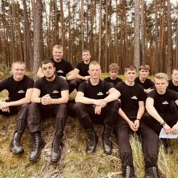 Manewry klas mundurowych ZSP 1 w Radomsku