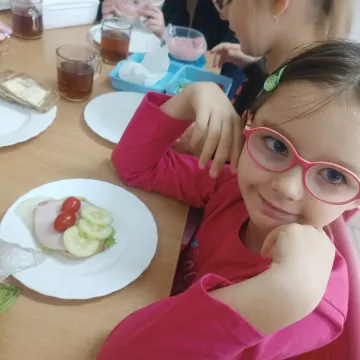 Śniadanie Daje Moc w PSP nr 8 w Radomsku