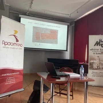 [WIDEO] Poszukiwania szczątków kapitana Stanisława Sojczyńskiego-Warszyca. Wykład dr Krzysztofa Latochy w Muzeum Regionalnym w Radomsku
