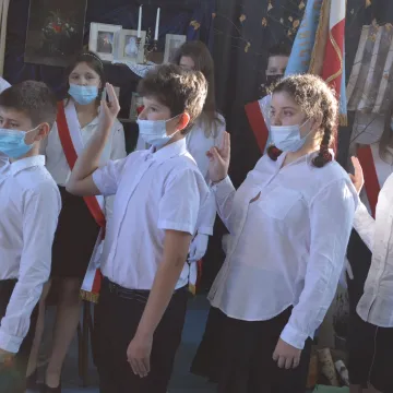 Szkoła w Szczepocicach ma już swojego patrona