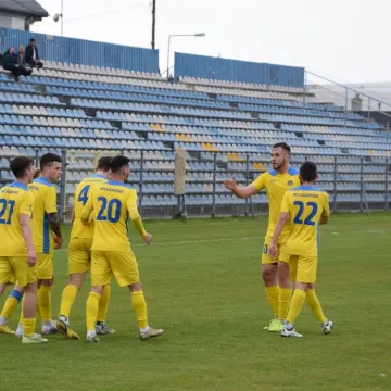 Drugi remis na własnym stadionie. RKS Radomsko – KS Kutno 2:2