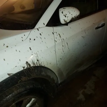 Na Kukuczki grzęzną w błocie