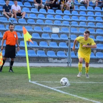RKS przegrywa na własnym stadionie z Pogonią Grodzisk