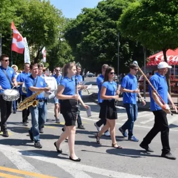 Polska Rodziną Silna!
