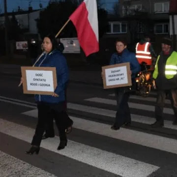 Mieszkańcy blokują Narutowicza