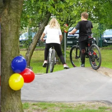 Pumptrack w Radomsku oficjalnie oddany do użytku