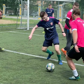 Liga „Szóstek” w Radomsku: Żubry wciąż na czele rozgrywek