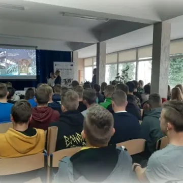 „Praktyka czyni mistrza”. Podsumowanie unijnego projektu w „Mechaniku”