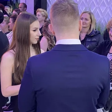 Szampańska zabawa studniówkowa ZSE w Radomsku