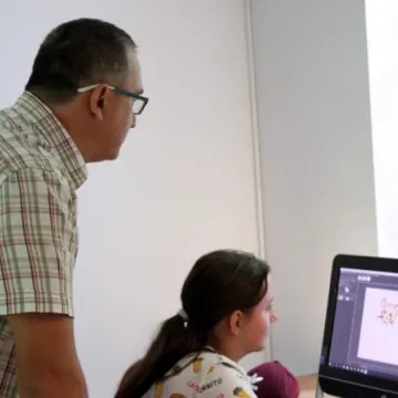 „Grafika nam nie fika” - warsztaty komputerowe w bibliotece w Radomsku