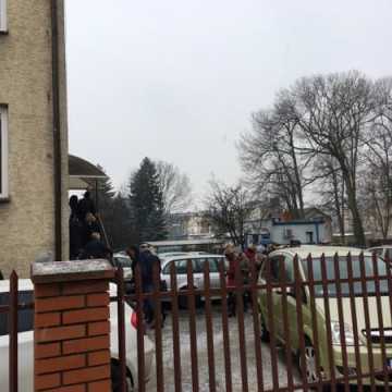 Alarm bombowy w radomszczańskiej skarbówce