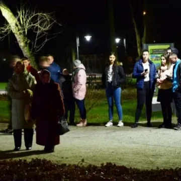 Zabawa sylwestrowa w parku Świętojańskim