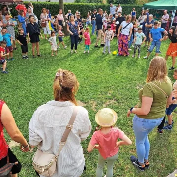 Międzypokoleniowa integracja