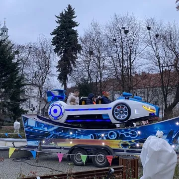 Plac 3 Maja w Radomsku zamienił się w świąteczne miasteczko