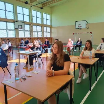 Rozpoczynają się egzaminy ósmoklasisty