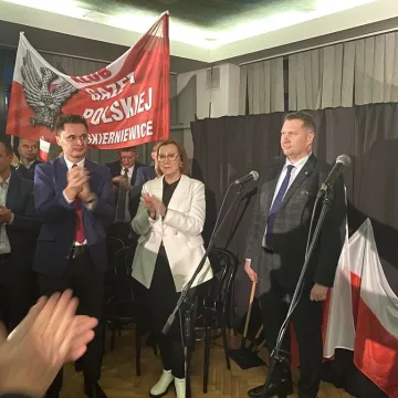 Tłumy na spotkaniu z Przemysławem Czarnkiem w Radomsku