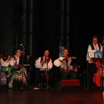 Niedziela pod znakiem folkloru