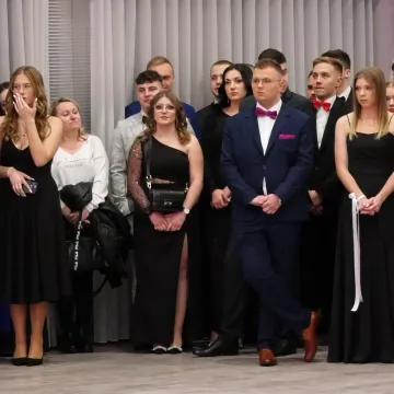 Studniówka 2024: bal maturzystów radomszczańskiego „mechanika”