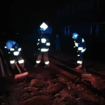 Ranny motocyklista w wypadku w Woli Jedlińskiej