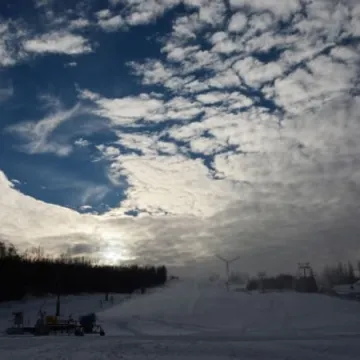 Góra Kamieńsk czeka na śnieg