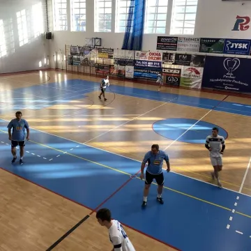 Grają i pomagają. VI Puchar Niezdobywców Pucharów dla Amelki