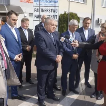 Spotkanie samorządowców z Markiem Belką