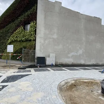 Ogrody wertykalne w Radomsku oficjalnie oddane do użytku