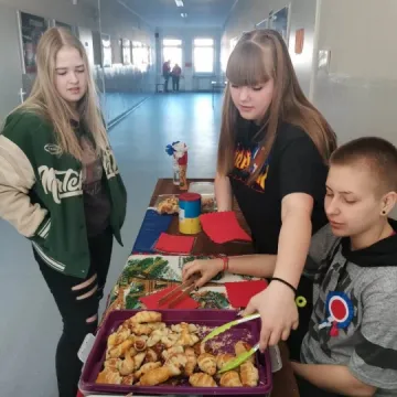 Charytatywna Frankofonia w Ekonomiku