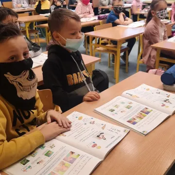 Uczniowie klas I–III wrócili do szkół