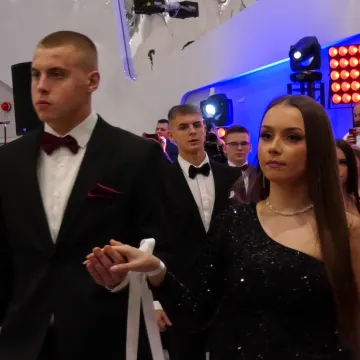 Studniówka 2024: bal maturzystów radomszczańskiego „mechanika”