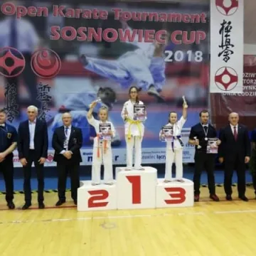 10 medali dla zawodników Klubu Karate „Randori”