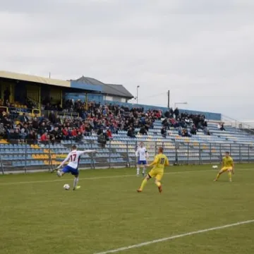 RKS Radomsko remisuje z Bronią Radom 1:1