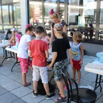 Ruszył maraton lepienia domków