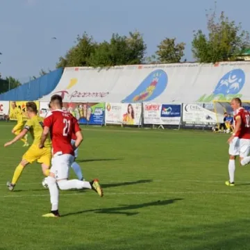 RKS przegrywa na własnym stadionie z Pogonią Grodzisk