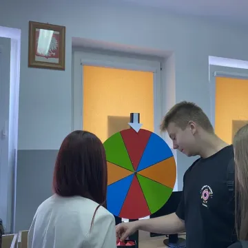 Hotelarstwo, rachunkowość i zagraniczne praktyki. ZSE zaprosiło ósmoklasistów