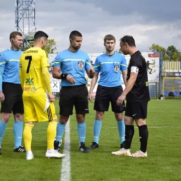 RKS Radomsko bez litości.  Pięć bramek na Brzeźnickiej