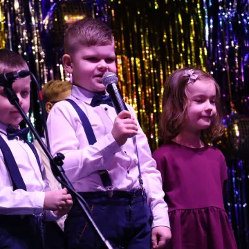 Przedszkolaki z „dwójki” dla babci i dziadka