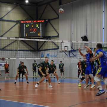 Wygrana i awans na pierwsze miejsce w tabeli METPRIM Volley Radomsko