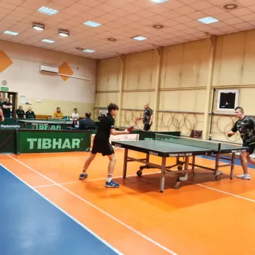 Po 4  latach UMLKS Radomsko opuszcza III ligę tenisa stołowego