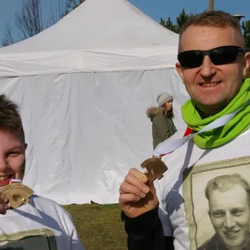 Pobiegli Tropem Wilczym