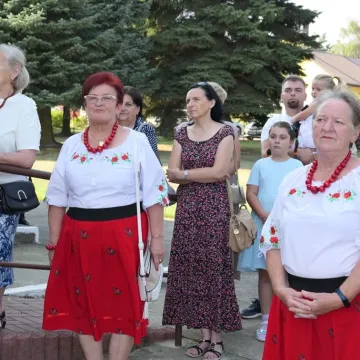 Parafia Dziepółć dziękowała za plony