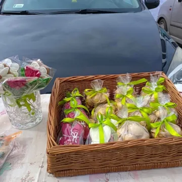 Zapachniało kolorową wiosną na parkingu przed Starostwem Powiatowym w Radomsku