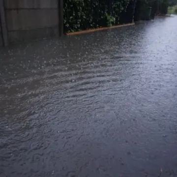 Zalane domy, rondo i uszkodzona obwodnica