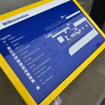 Nowe dworce w Gorzkowicach i Wilkoszewicach otwarte dla podróżnych