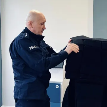 Uczniowie „mechanika” z wizytą w KPP w Radomsku