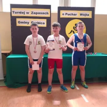 6 medali dla zapaśników ZKS Radomsko