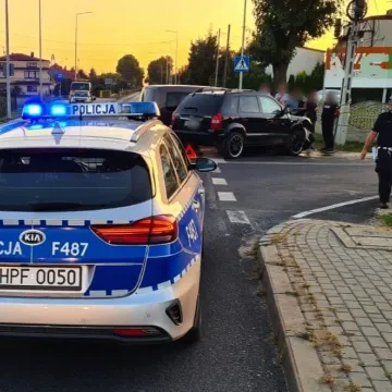 Kierowca wymusił pierwszeństwo. 24-latka trafiła do szpitala