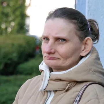 Decyzja o odebraniu matce 11 dzieci wciąż w mocy. Sąd odroczył rozprawę